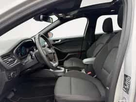 Ford Focus (2025) thumbnail 5