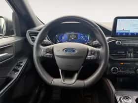 Ford Kuga (2023) thumbnail 19