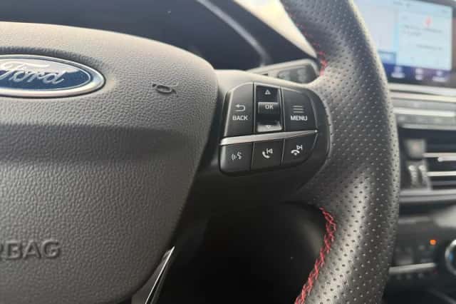 Ford Kuga (2023) thumbnail 21