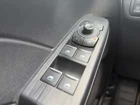 Ford Kuga (2023) thumbnail 29