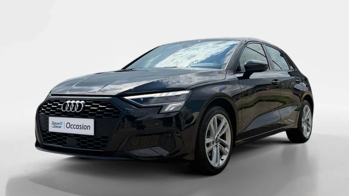 Audi A3 (2023) — foto 1