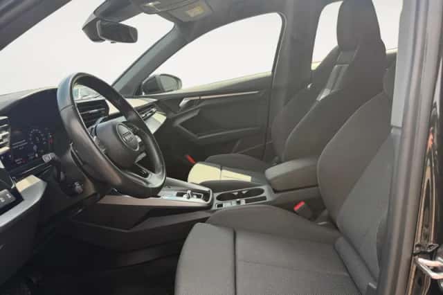 Audi A3 (2023) thumbnail 5