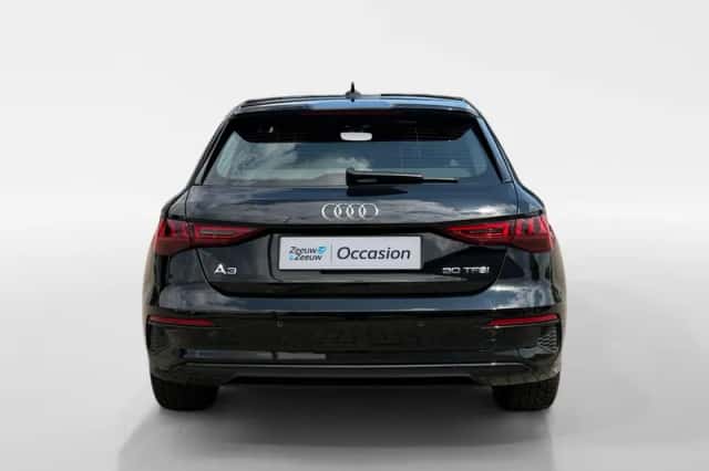 Audi A3 (2023) thumbnail 9