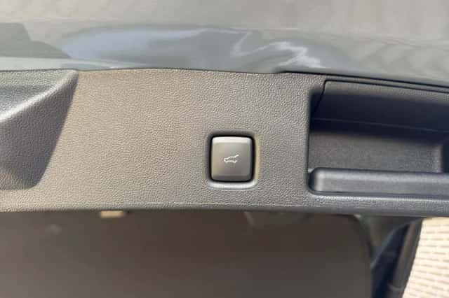 Ford Kuga (2026) thumbnail 8