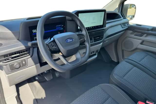 Ford E-Transit Custom (2026) thumbnail 18