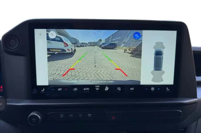 Ford E-Transit Custom (2026) thumbnail 27