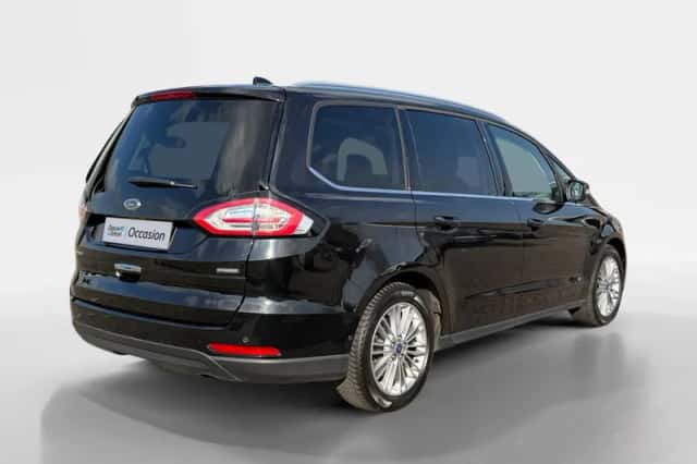 Ford Galaxy (2021) thumbnail 2