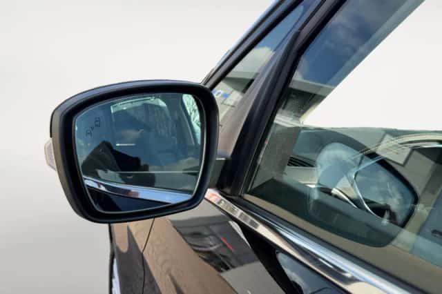 Ford Galaxy (2021) thumbnail 15