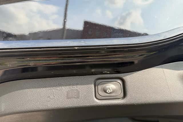 Ford Galaxy (2021) thumbnail 32
