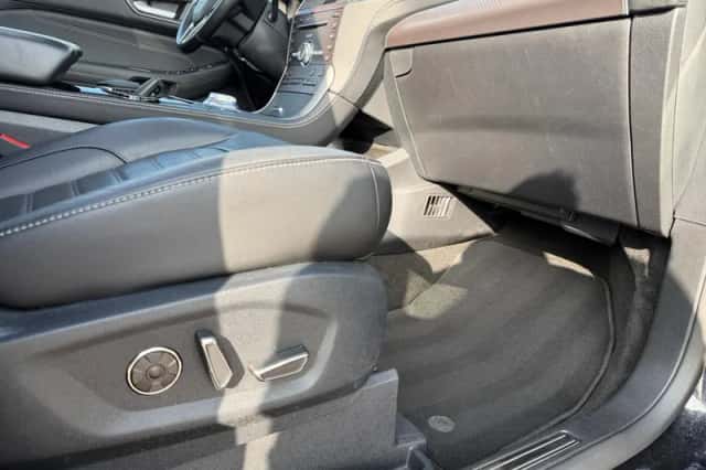 Ford Galaxy (2021) thumbnail 34