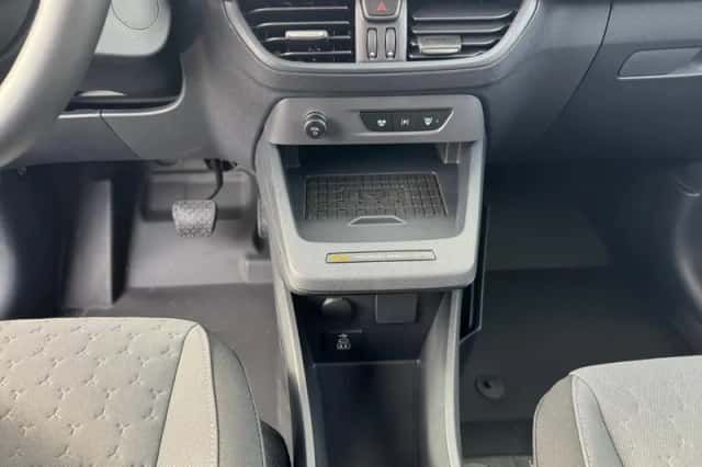 Ford E-Transit Courier (2026) thumbnail 26
