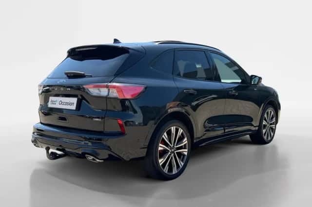 Ford Kuga (2022) thumbnail 2