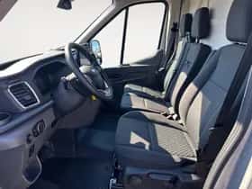 Ford Transit (2024) thumbnail 10