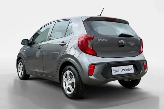 Kia Picanto (2021) thumbnail 12