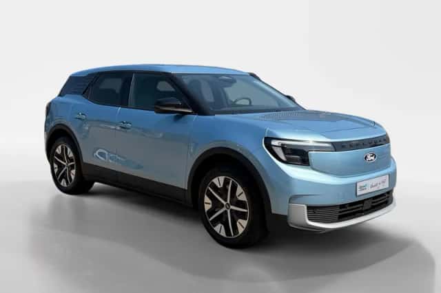 Ford Explorer (2026) thumbnail 3