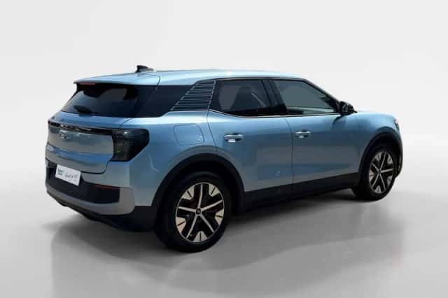 Ford Explorer (2026) thumbnail 5