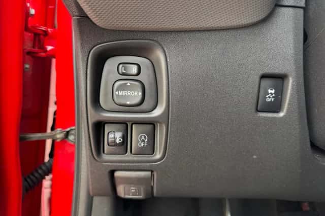 Peugeot 108 (2018) thumbnail 32