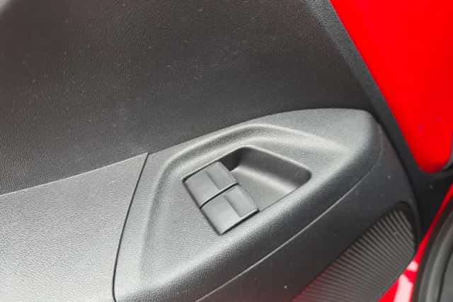 Peugeot 108 (2018) thumbnail 33