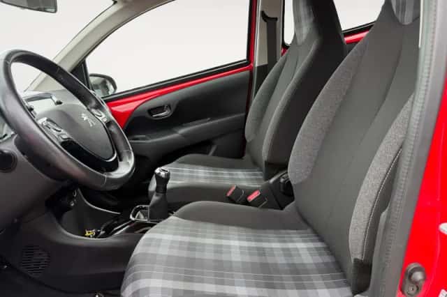Peugeot 108 (2018) thumbnail 5