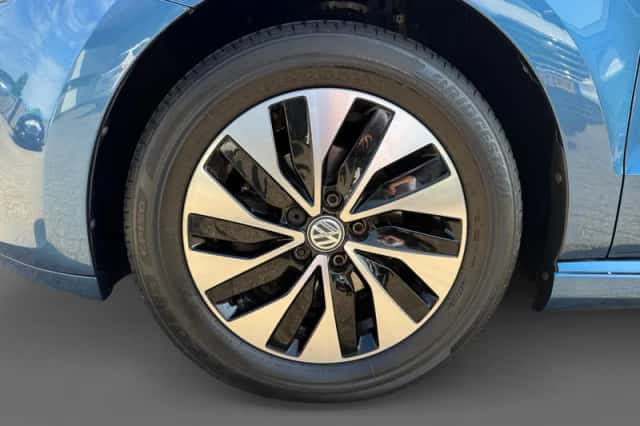 Volkswagen Polo (2016) thumbnail 16