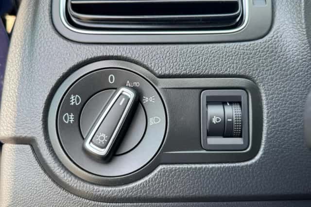Volkswagen Polo (2016) thumbnail 17