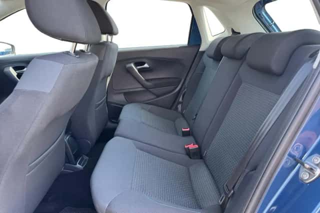 Volkswagen Polo (2016) thumbnail 6