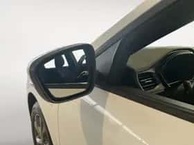 Ford Kuga (2023) thumbnail 15