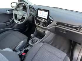 Ford Fiesta (2023) thumbnail 3