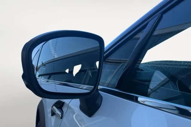 Renault Captur (2021) thumbnail 15
