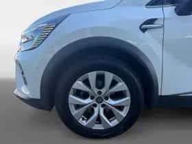 Renault Captur (2021) thumbnail 16