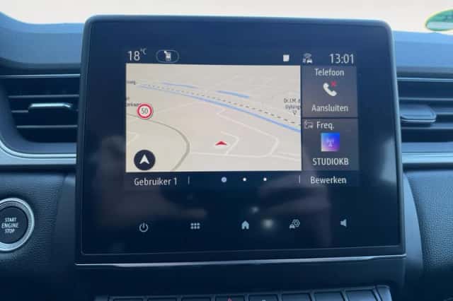Renault Captur (2021) thumbnail 24