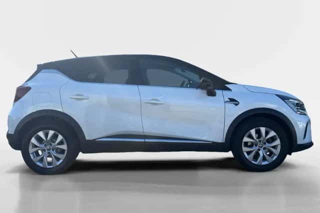 Renault Captur (2021) thumbnail 4