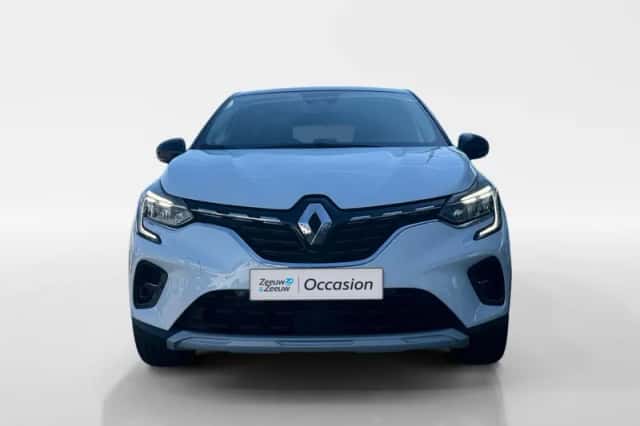 Renault Captur (2021) thumbnail 7