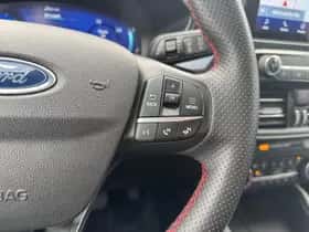 Ford Kuga (2023) thumbnail 21