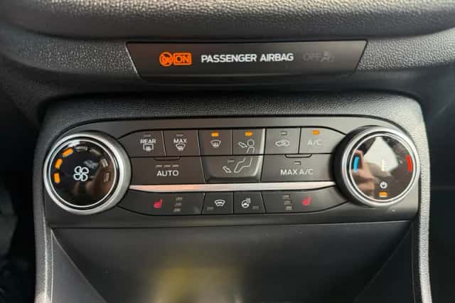Ford Fiesta (2023) thumbnail 29