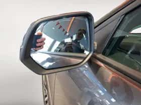 Ford Explorer (2026) thumbnail 9