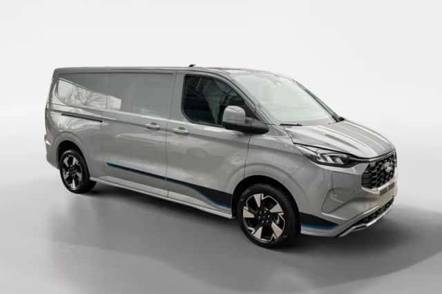 Ford Transit Custom (2026) thumbnail 3