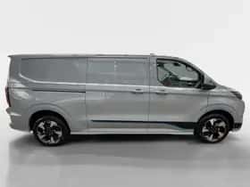 Ford Transit Custom (2025) thumbnail 4