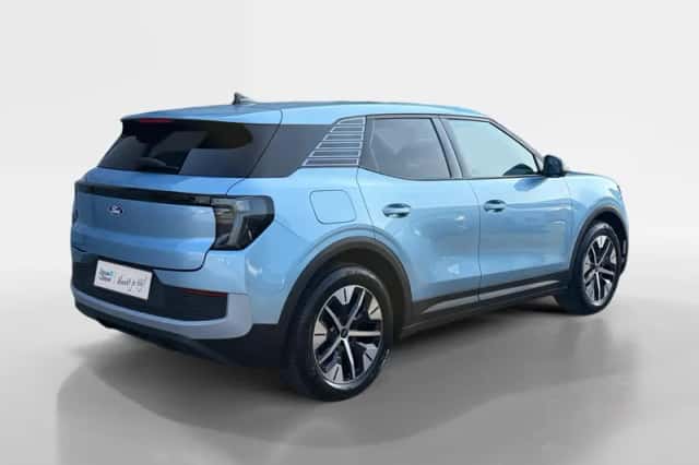 Ford Explorer (2026) thumbnail 5