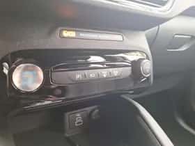 Ford Kuga (2026) thumbnail 32