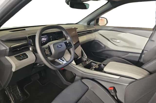 Ford Capri (2026) thumbnail 12