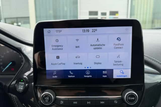 Ford Fiesta (2021) thumbnail 31