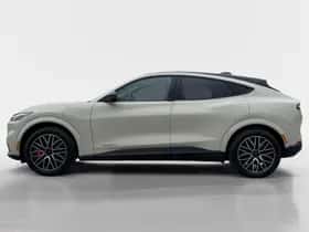 Ford Mustang Mach-E (2026) thumbnail 12