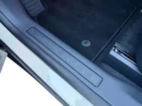 Ford Mustang Mach-E (2026) thumbnail 16