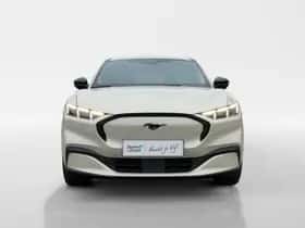 Ford Mustang Mach-E (2026) thumbnail 3