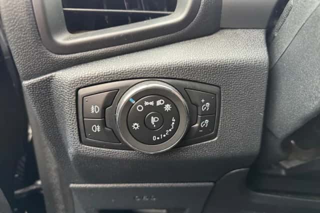 Ford EcoSport (2022) thumbnail 17