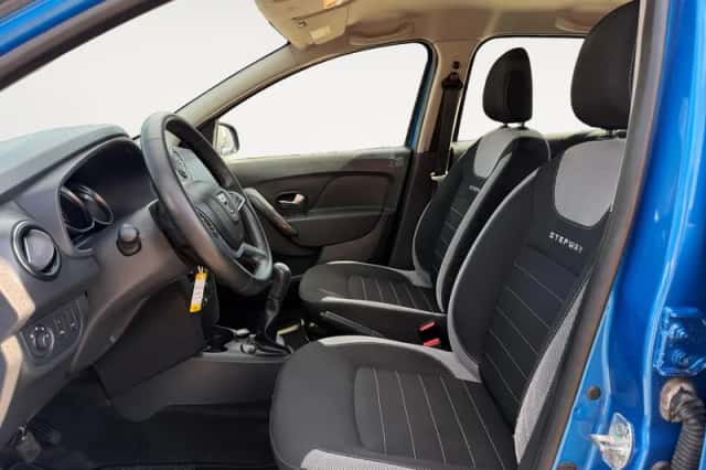 Dacia Sandero Stepway (2018) thumbnail 5