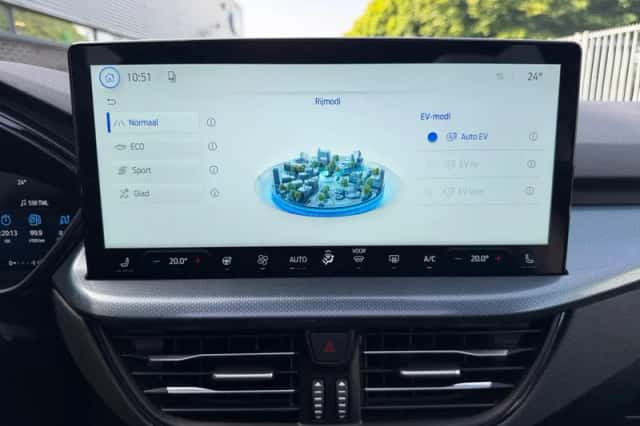 Ford Kuga (2026) thumbnail 29