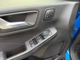 Ford Kuga (2025) thumbnail 8