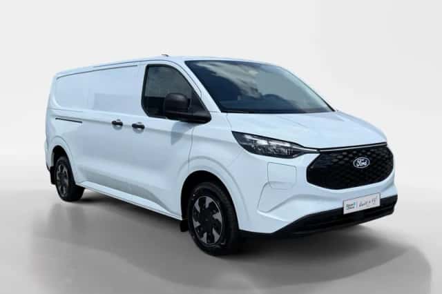 Ford E-Transit Custom (2026) thumbnail 4